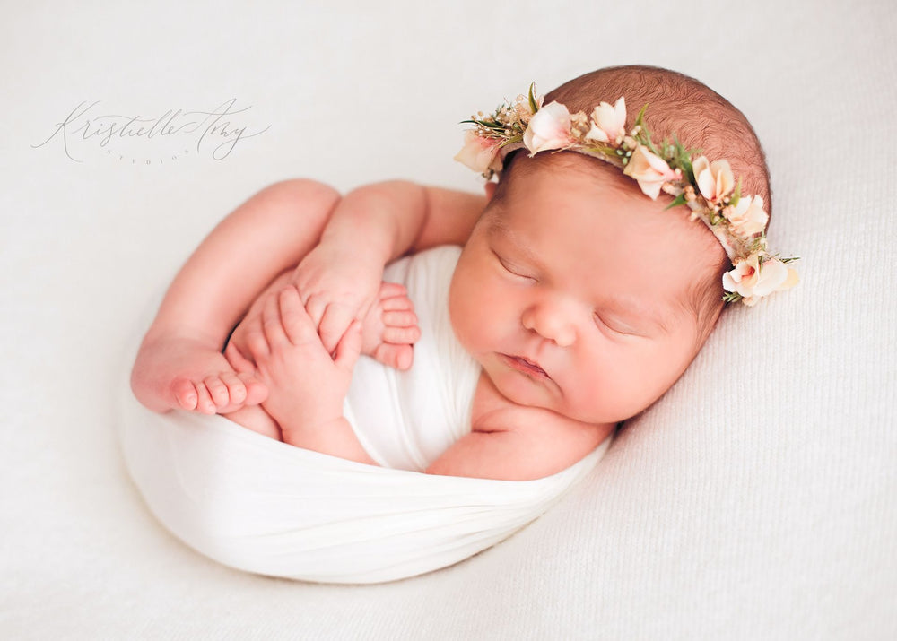 The 5 Most Important Tips for Newborn Photography | Princess & the Pea Props