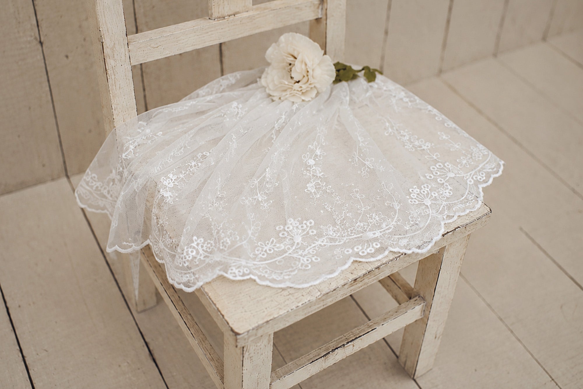 Ivy Lace Wraps